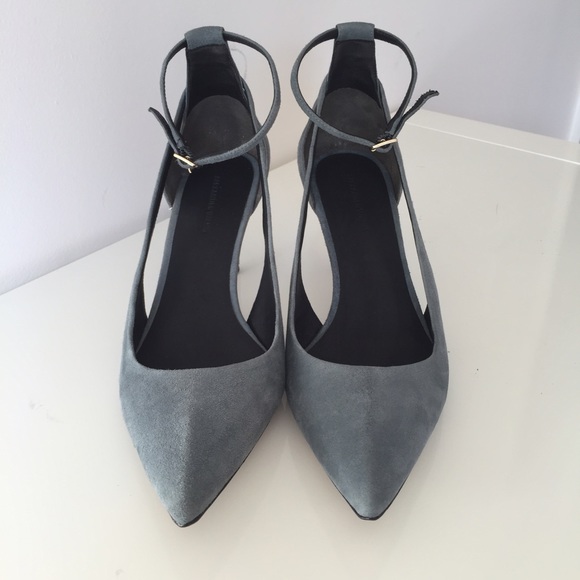 Sold!!!!!!!!!Alexander Wang "THERES" Cutout Suede - Picture 2 of 4