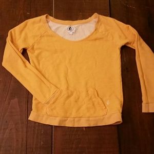 Closing 9/16 📵Volcom crew neck sweatshirt