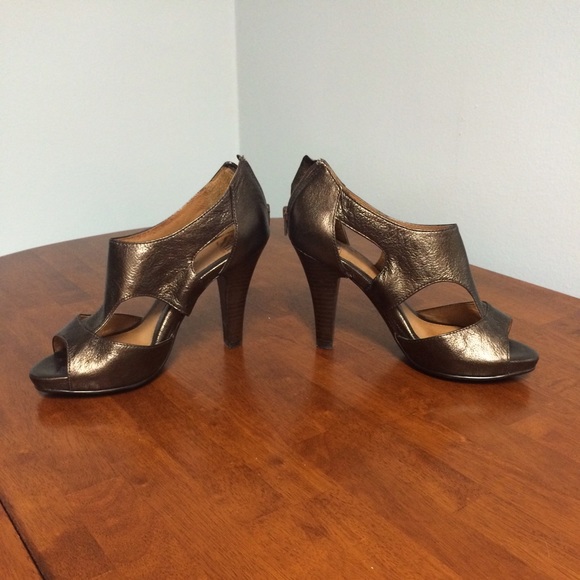 Sofft open toe bronze heels - Picture 2 of 4