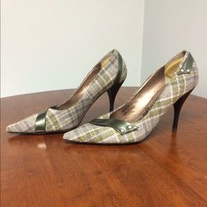 Naughty Monkey green plaid heels