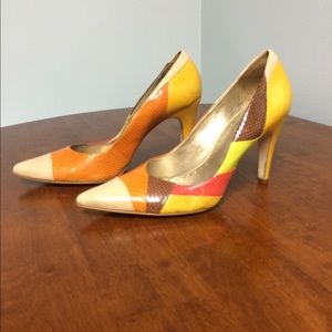 BCBGeneration color block pumps
