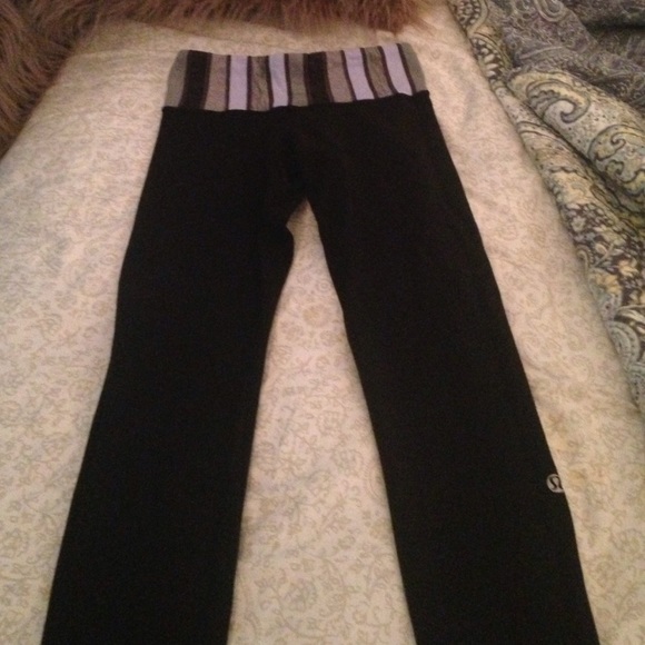 Black Lululemon Wonder Under pants size 2