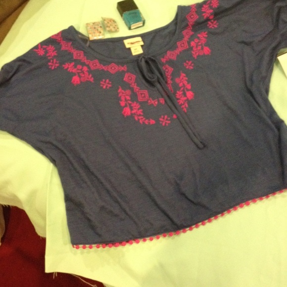 Blouse - Picture 2 of 2