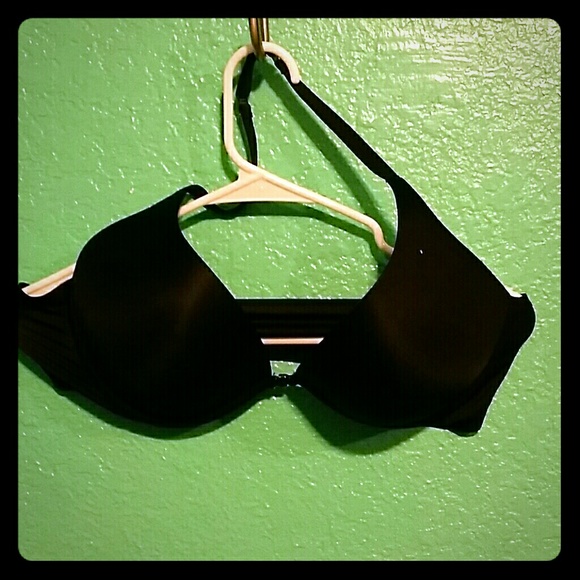 VS 38C halter bra