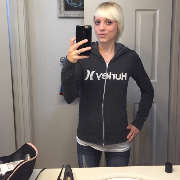 Fitted Hurley sweatshirt