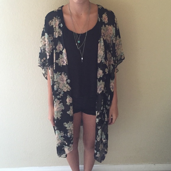 Brandy Melville Komono