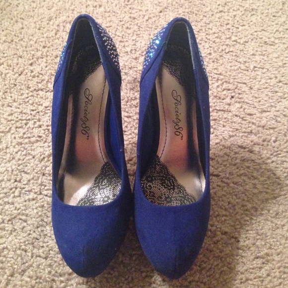 royal blue heels