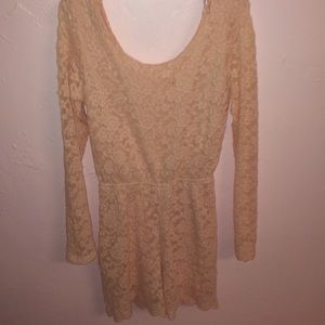 Romper ❤️❤️❤️❤️ never worn ! Brand new ! ⛄️⛄️⛄️