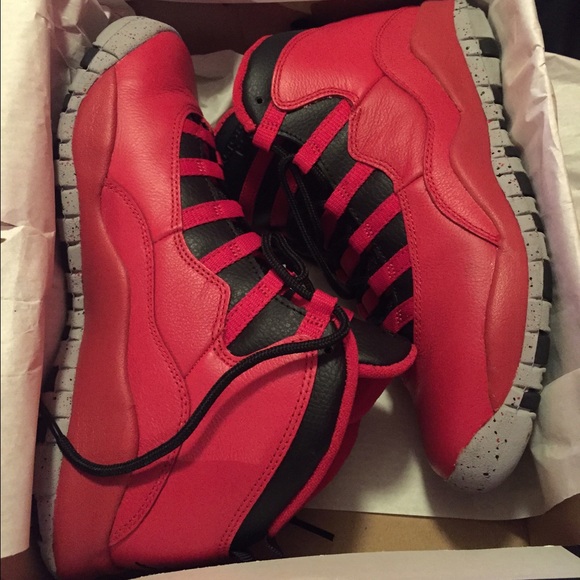 AIR JORDAN - Picture 2 of 4
