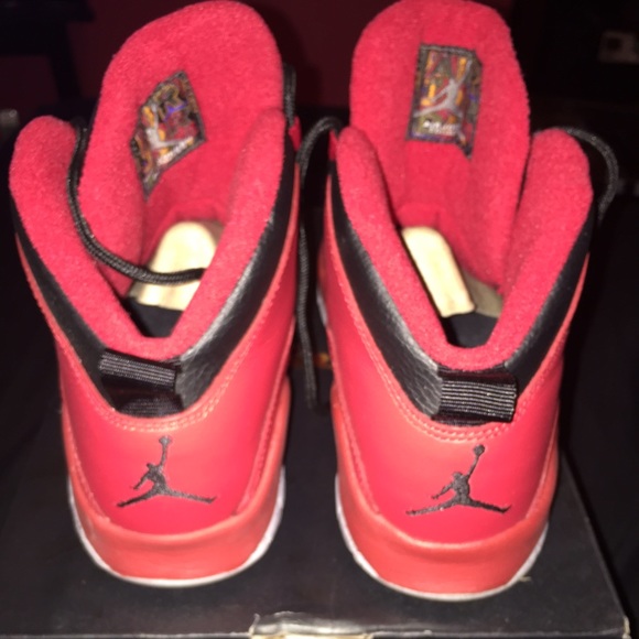 AIR JORDAN - Picture 3 of 4