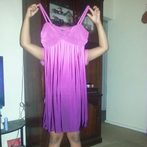 Casual dreaa - Picture 1 of 2