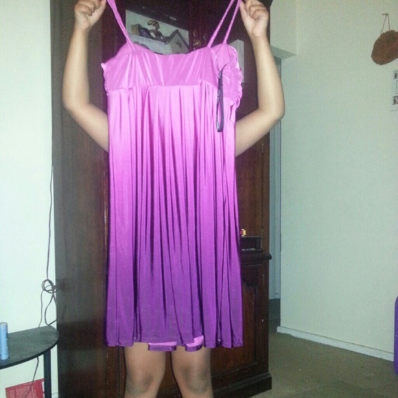 Casual dreaa - Picture 2 of 2