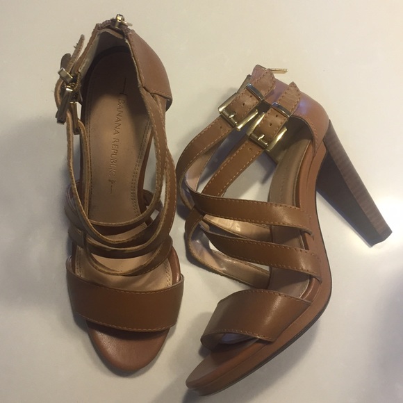 Banana Republic Daisey Sandal Nude Learher 7.5 - Picture 4 of 4