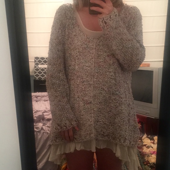 SALE Free People Sweater - additional pics - Picture 2 of 3