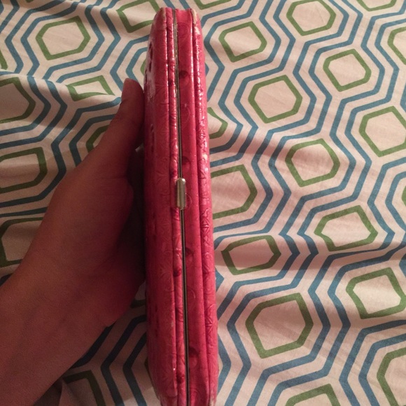 Pink wallet - Picture 2 of 4