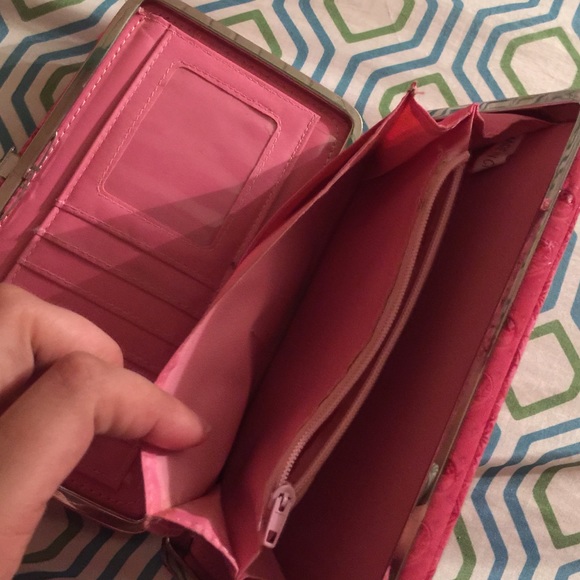 Pink wallet - Picture 4 of 4