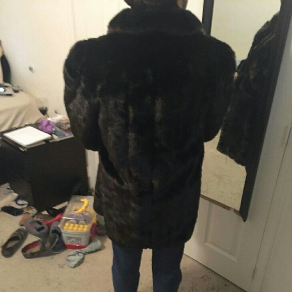 Dubrowsky & Pearlbinder by Tissavel Woman's Fur Coat from France - Picture 4 of 4