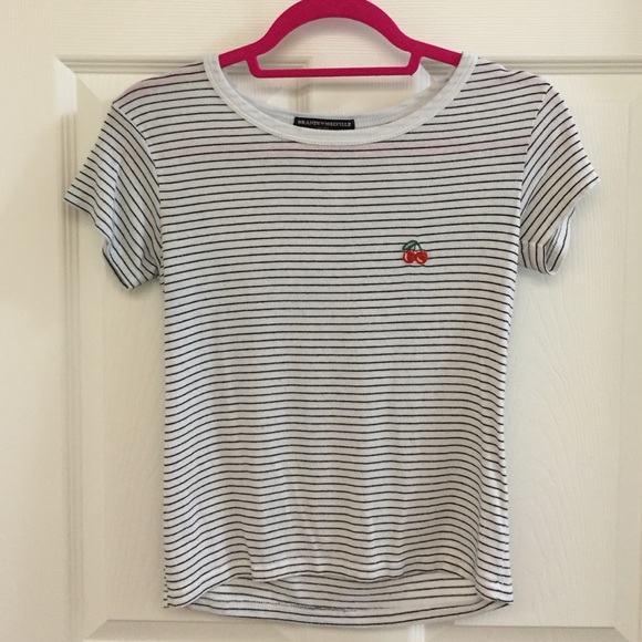Brandy Melville Cherry Patch Top 🍒