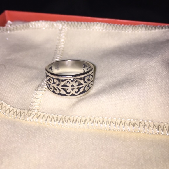 Open adorned ring