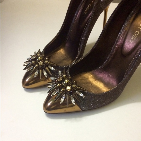 Sergio Rossi Embellished Cinderella Pumps - Picture 4 of 4