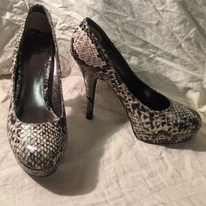 SM New York snake skin print heels size 8