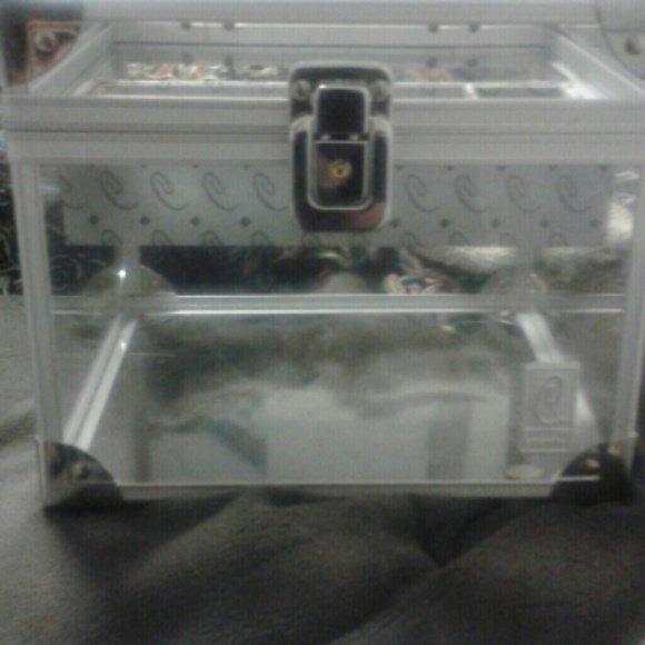 Awesome Plexiglas Caboodles Case!
