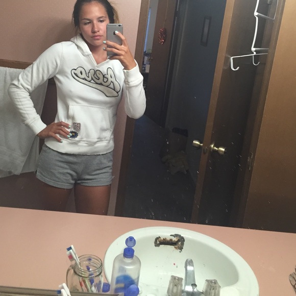 Sweatshirt - Picture 2 of 2