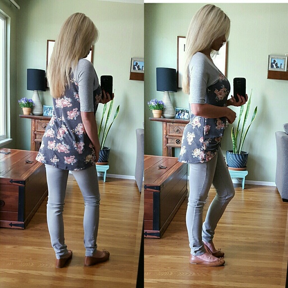 SOLD Floral Tunic with Gray Sleeves - Picture 2 of 3