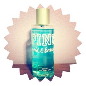 PINK's Victoria Secret's Wild & Breezy Body Mist🌺
