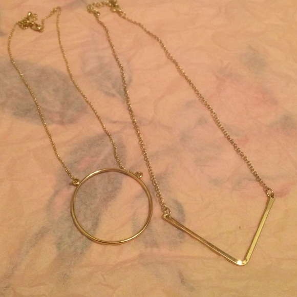 Geometric necklace (circle) - Picture 1 of 1