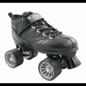 GTX 500 skates! Men's 5/ women's 7