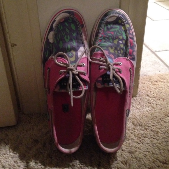 Patterned Sperry's - Picture 1 of 1