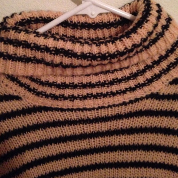 Pink and White Forever 21 Striped Turtleneck - Picture 2 of 3