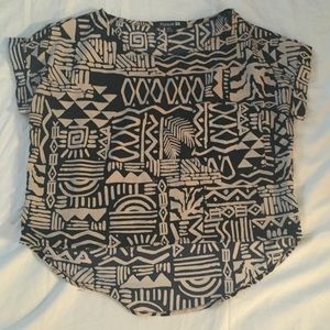 F21 aztec print crop shirt