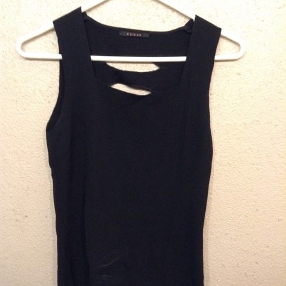 Cute tank.. Or crop! - Picture 1 of 3