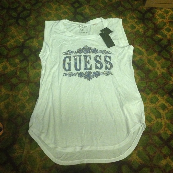 Guess shirt
