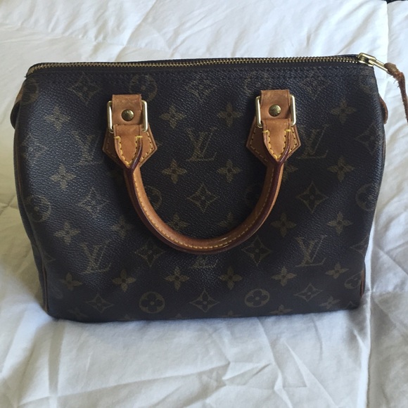 Louis Vuitton Speedy 25