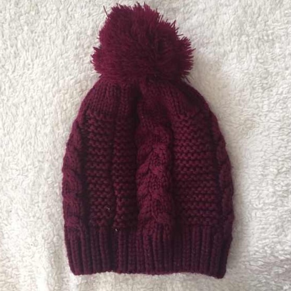 Maroon beanie