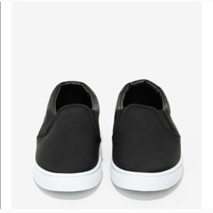 Slip Ons Black