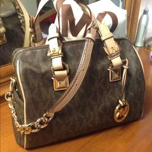 Michael Kors Grayson Monogram Medium Satchel