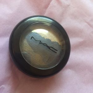 MAC Mineralize Eyeshadow Togethemess