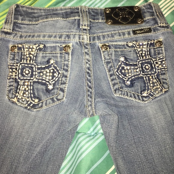 Bootcut Miss Me Jeans - Picture 2 of 4