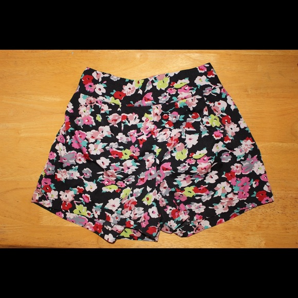 High Waisted Floral Shorts