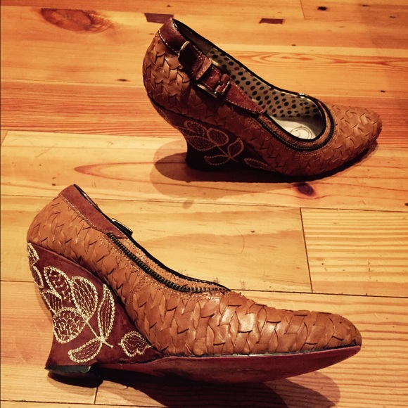 Kensie brown leather zipper shoes vintage style