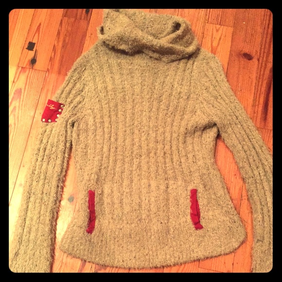 Oakley oversized beach sweater w pocket pouch