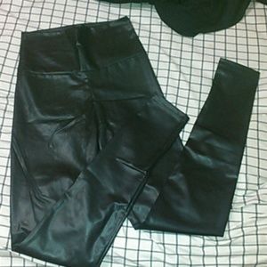 Leather leggings