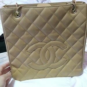CHANEL beige caviar Pst petite shopping tote