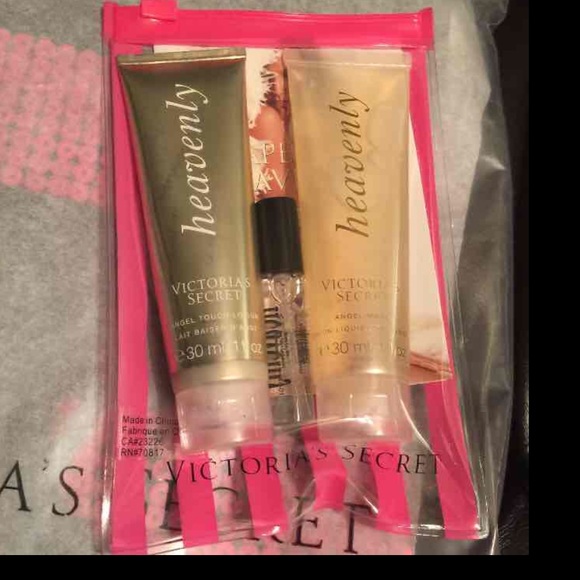 ❌SOLD❌ VS Bundle - Picture 3 of 4