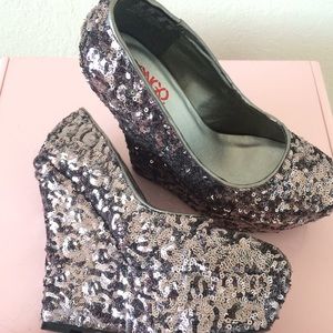 Purple sequined wedges