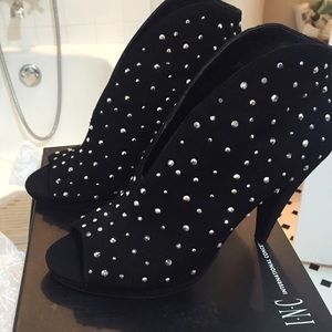 INC International Concepts Tiara Black Booties